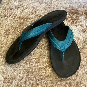 Olukai Haiku’elau Flip Flop—Like New!